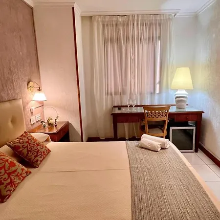 Hotel Atlantico Centro 2*
